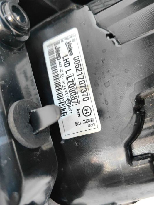 Оригинален стоп Jeep Avenger