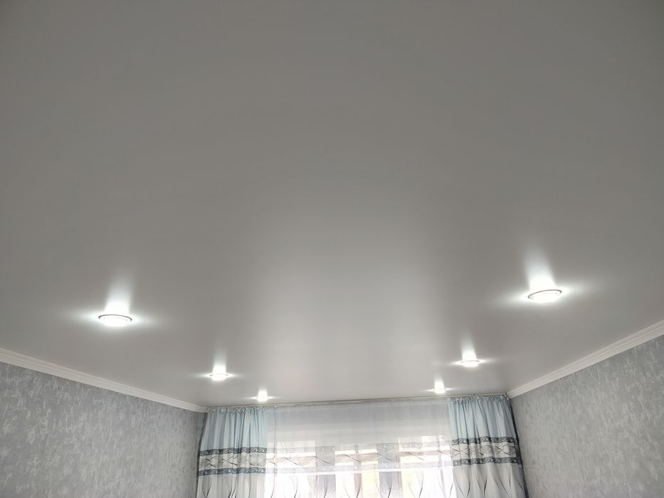 Натяжные потолки