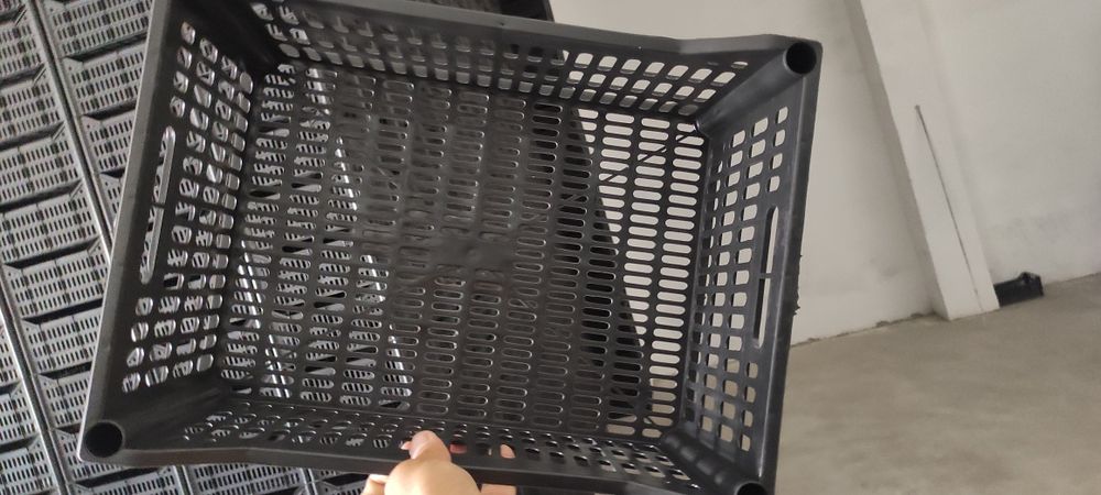 Yashik karzinka 17, lik