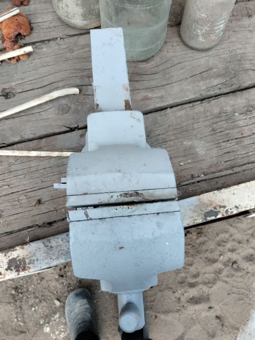 Продам Тиски советские