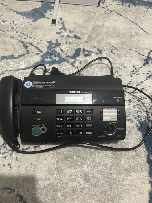 Продам факс Panasonic
