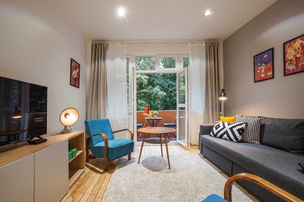 Дава се под наем Тристаен апартамент в София, Център - 115 кв.м за 2000 € - Снимка #3