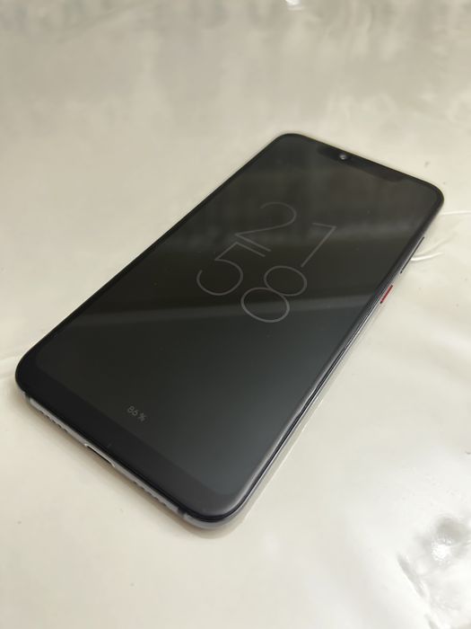 Xiaomi Mi 8 Explorer Edition