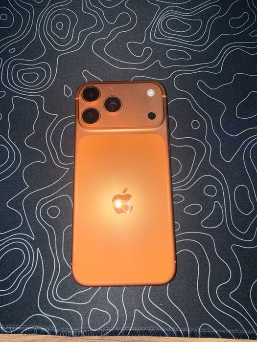Продам iPhone 17 Pro Max