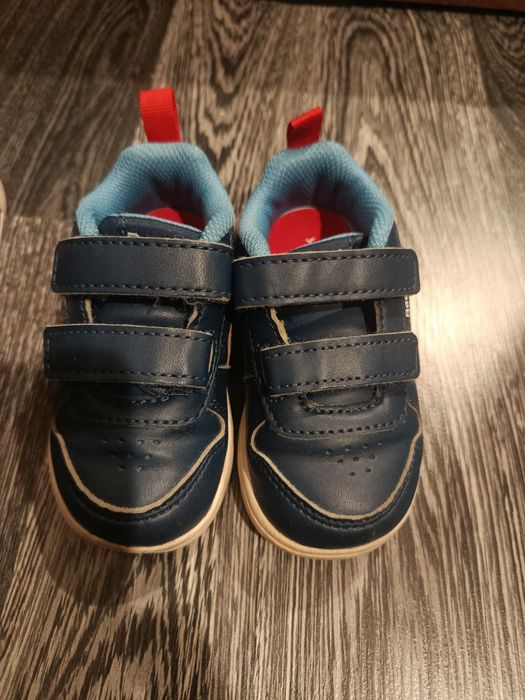 Детски обувки REEBOK