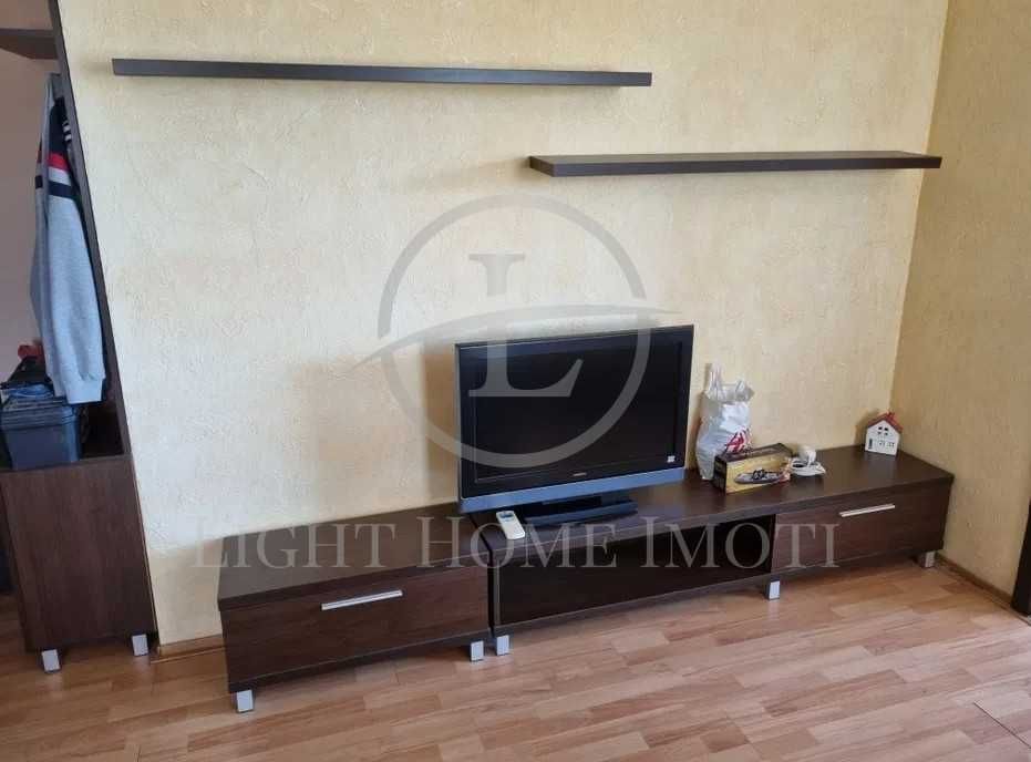 Продава се Двустаен апартамент в Пловдив, Христо Смирненски - 55 кв.м за 1185 €/кв.м - Снимка #2