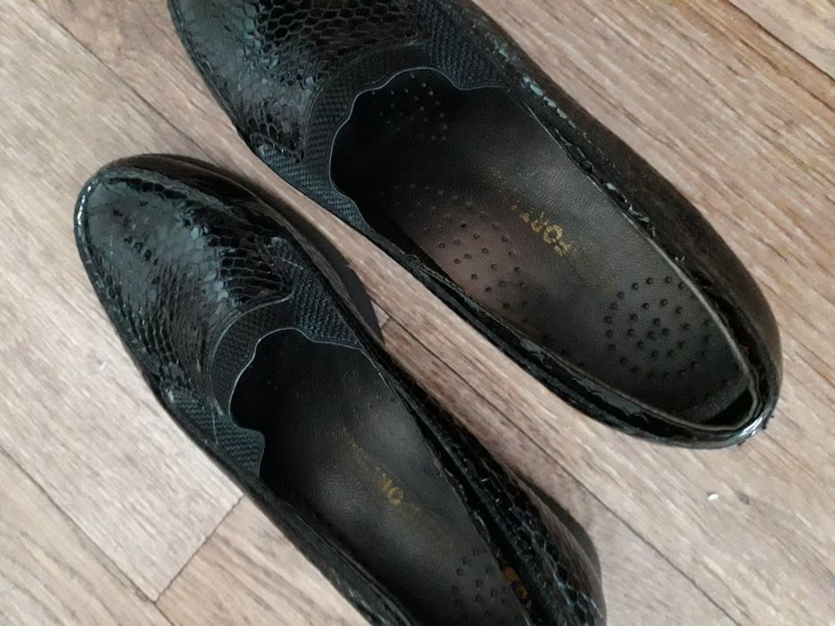 Продам недорого