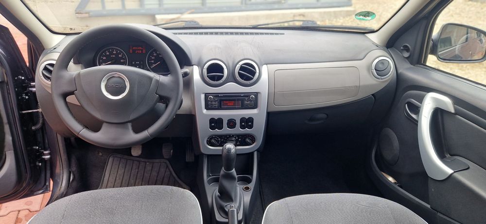 Logan mcv 1.5 dci  2012