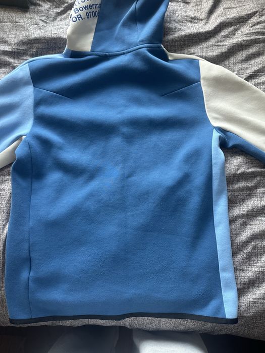 Nike Tech Fleece суитшърт с цял цип и качулка