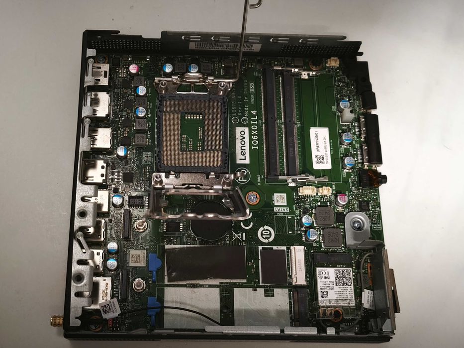 unitate mini pc lenovo thinkcentre M70q gen 5 defect