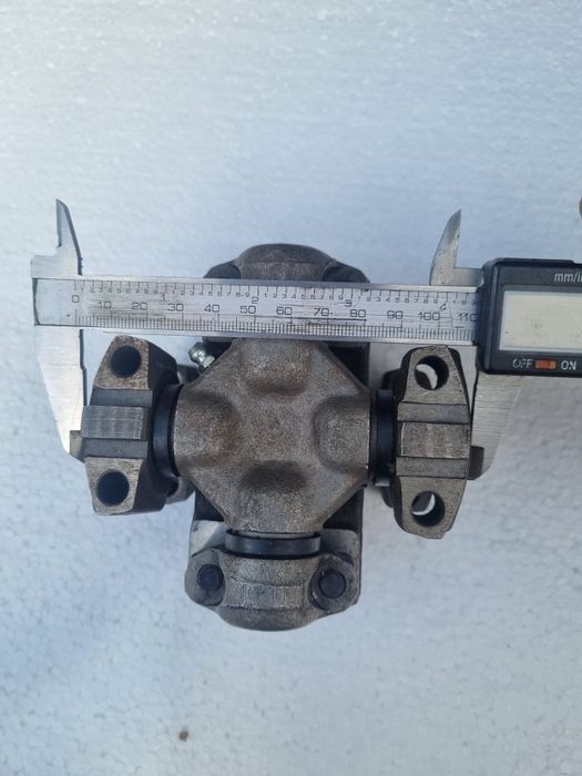 Articulatie cardan, planetara dubla buldo, combina,  stivuitor