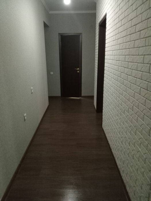 Янги домдан 3 хонали квартира ИЖАРАГА