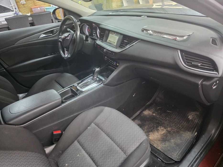 Opel Insignia 2019 1.6 diesel 91.000 km avariat frontal