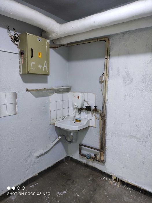 Дава се под наем Гараж / Паркомясто в Русе, Здравец - 16 кв.м за 76.5 € - Снимка #4