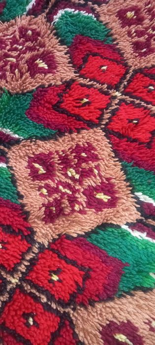 Китеник килим тип губер, равеник