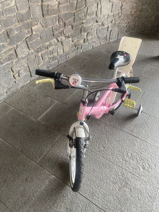 Vând Bicicleta  B’TWIN de 16inch