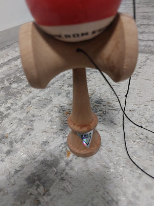 Kendama krom pop