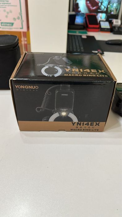 Вспышка для фотоаппарата