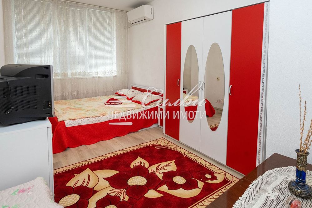 Продава се Двустаен апартамент в Шумен, Болницата - 65 кв.м за 706 €/кв.м - Снимка #2