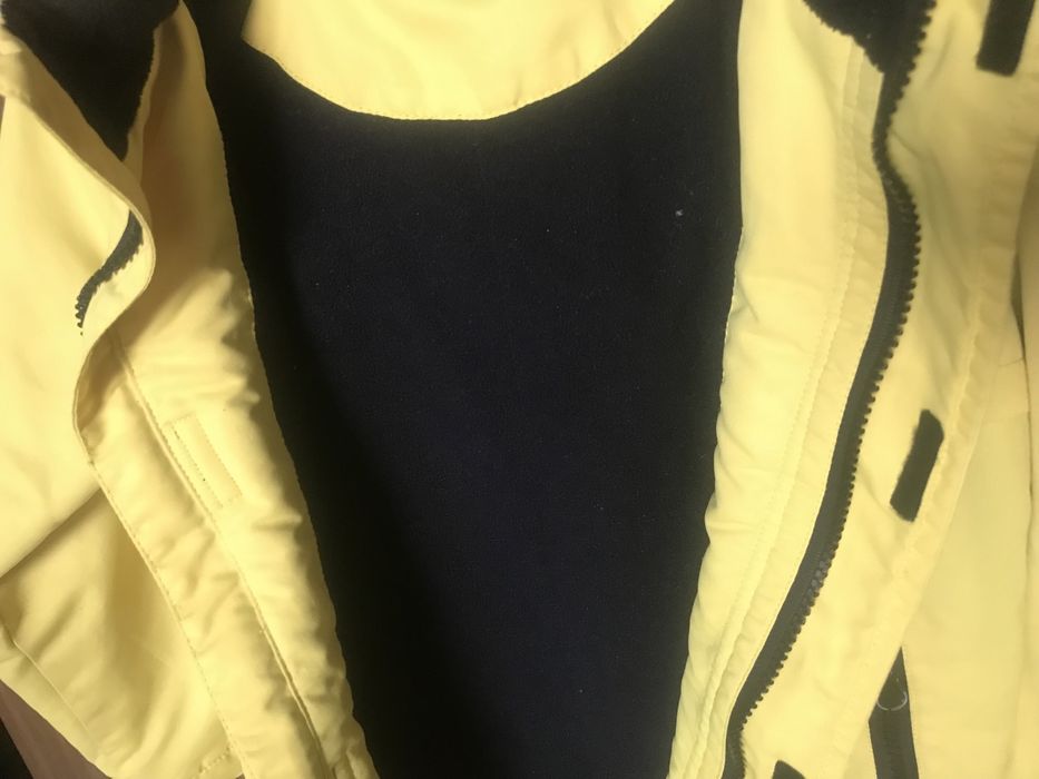 Продам куртку