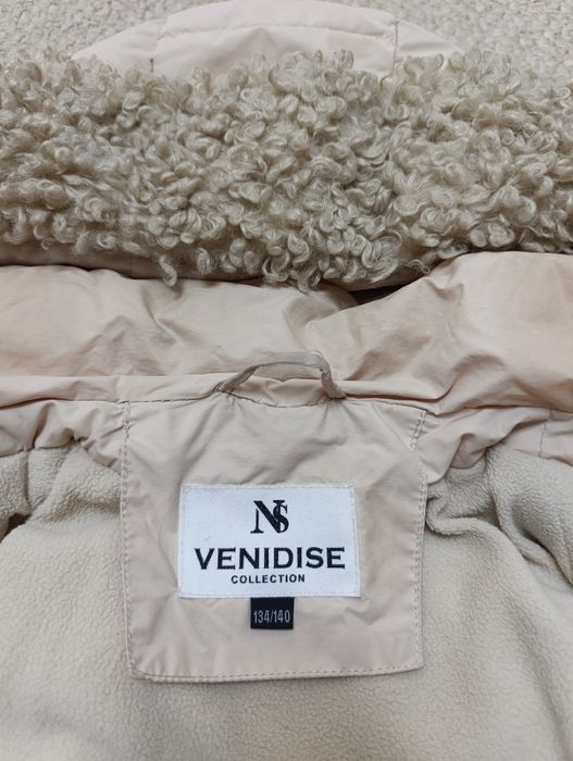 Зимний пуховик для девочки