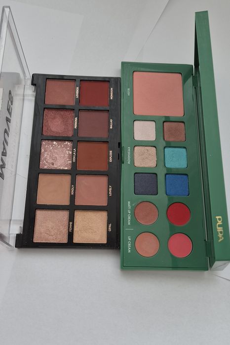 Trusa make-up femei