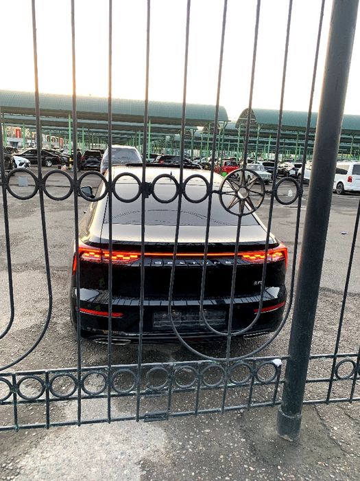 Bestune B 70   sotiladi xolati yangi