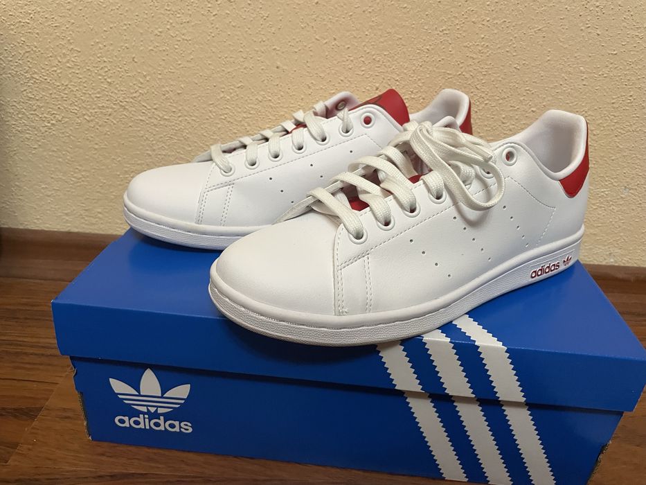 Обувки adidas Originals STAN SMITH 40
