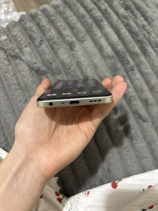 Oppo A38 продам,торг есть