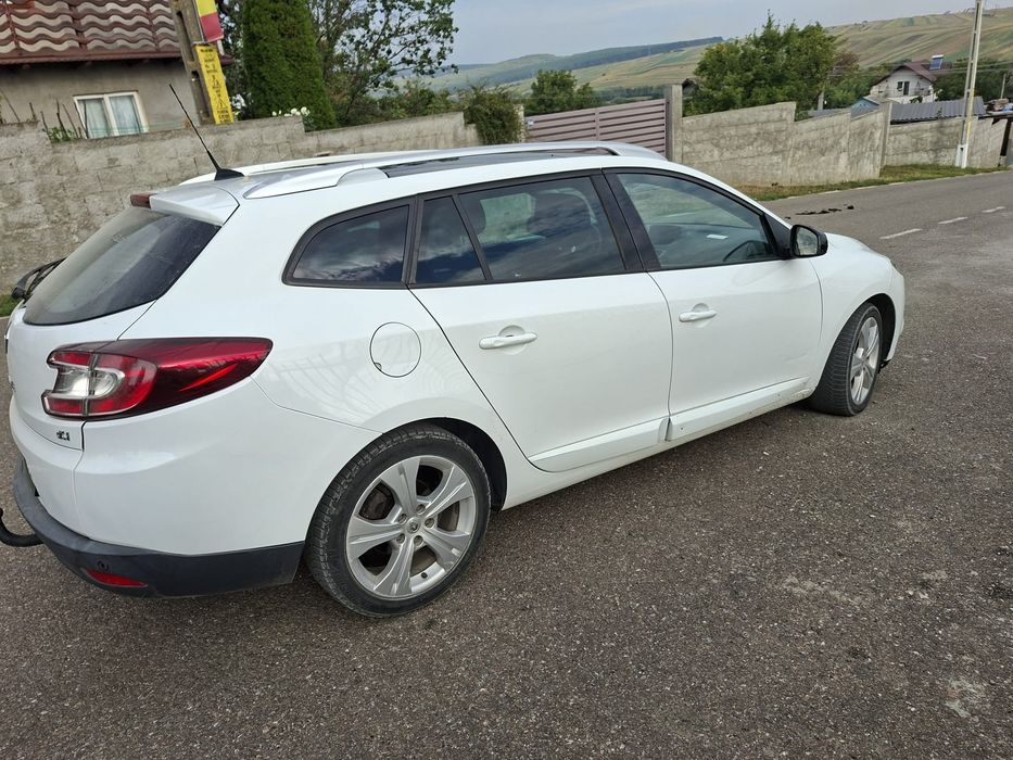RENAULT Megane 2012 — imagine 4