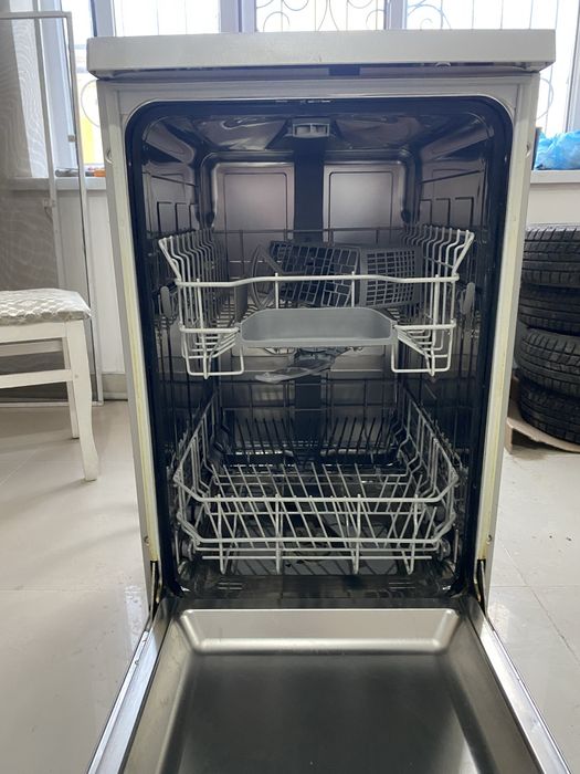 Продаеться посудамойка Bosch 45000 цена
