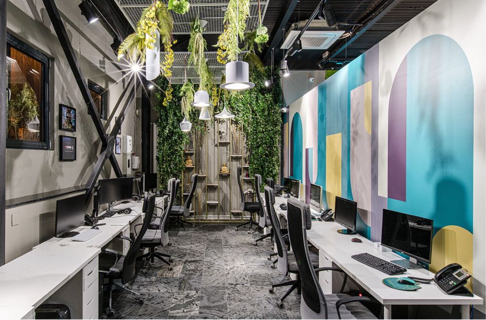 8 Lustre Design Premium – NOI, preț redus! Doar 90€ / buc!