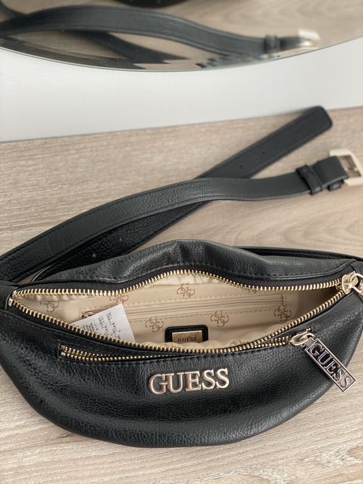 Borseta Guess neagra