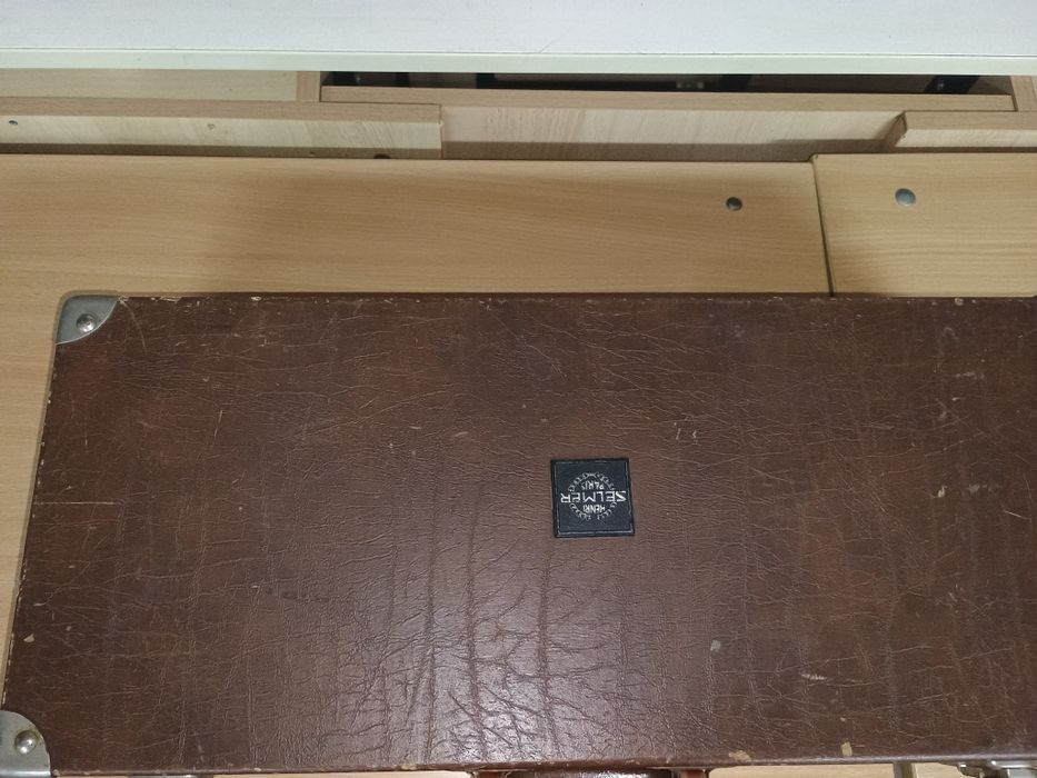 Саксофон Amati 22