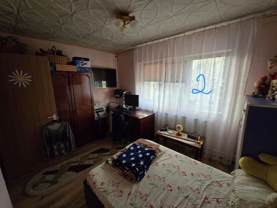 Doua apartamente de vanzare