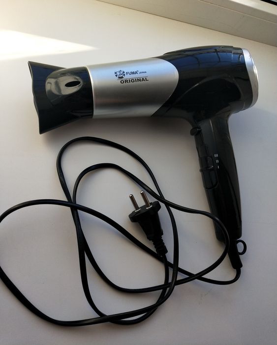 Плойка диаметром 28 мм + фен