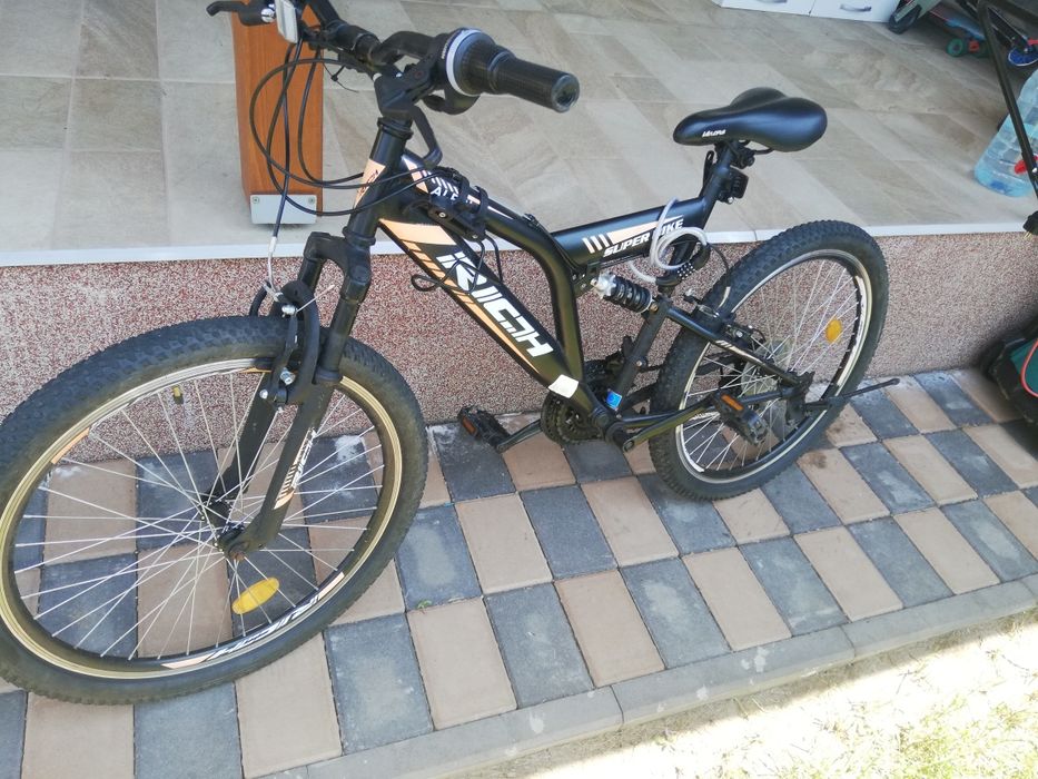 Bicicleta de vanzare