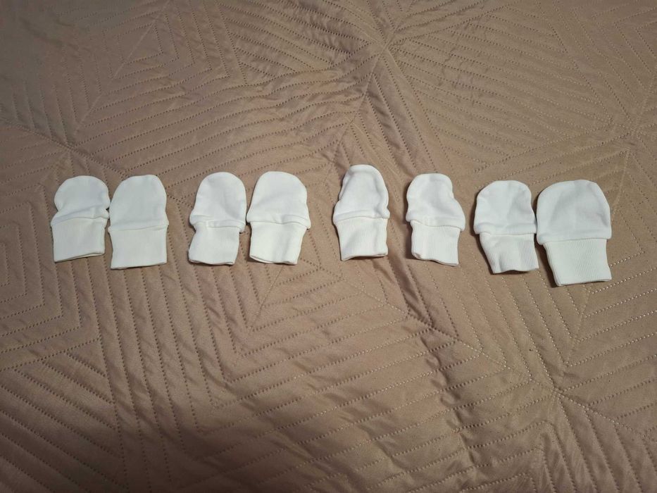 Бебешки дрешки HM комплект