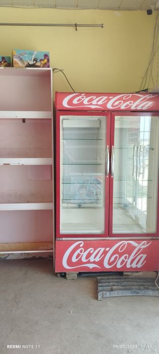 Magazin jihozlari sotiladi holati yangidey.