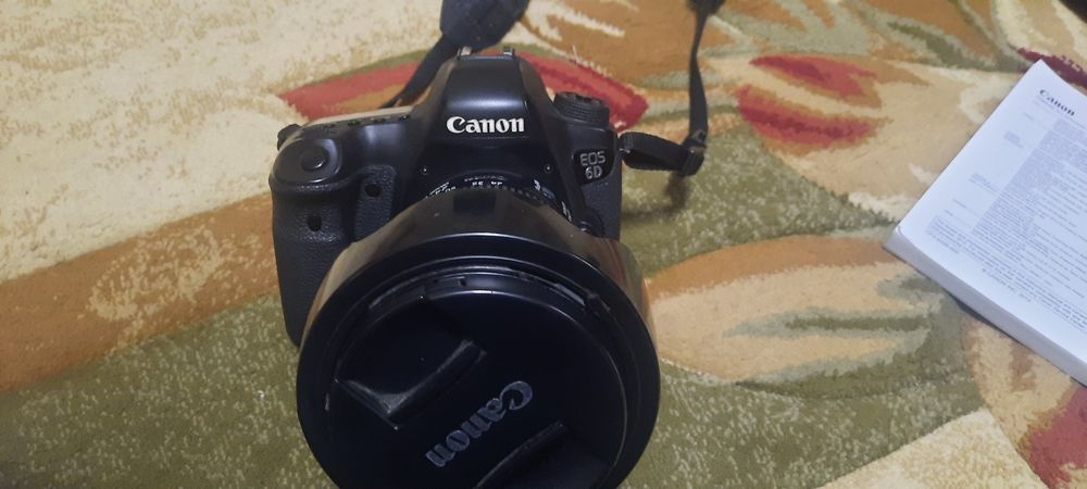 Продам фотоаппарат Canon 6D