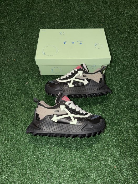 Off White Odsy 1000