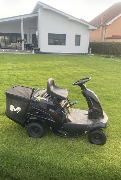 Tractoras tuns iarba (garantie !)