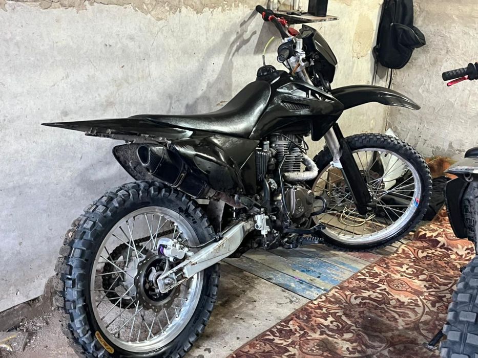 Продам Эндуро 06