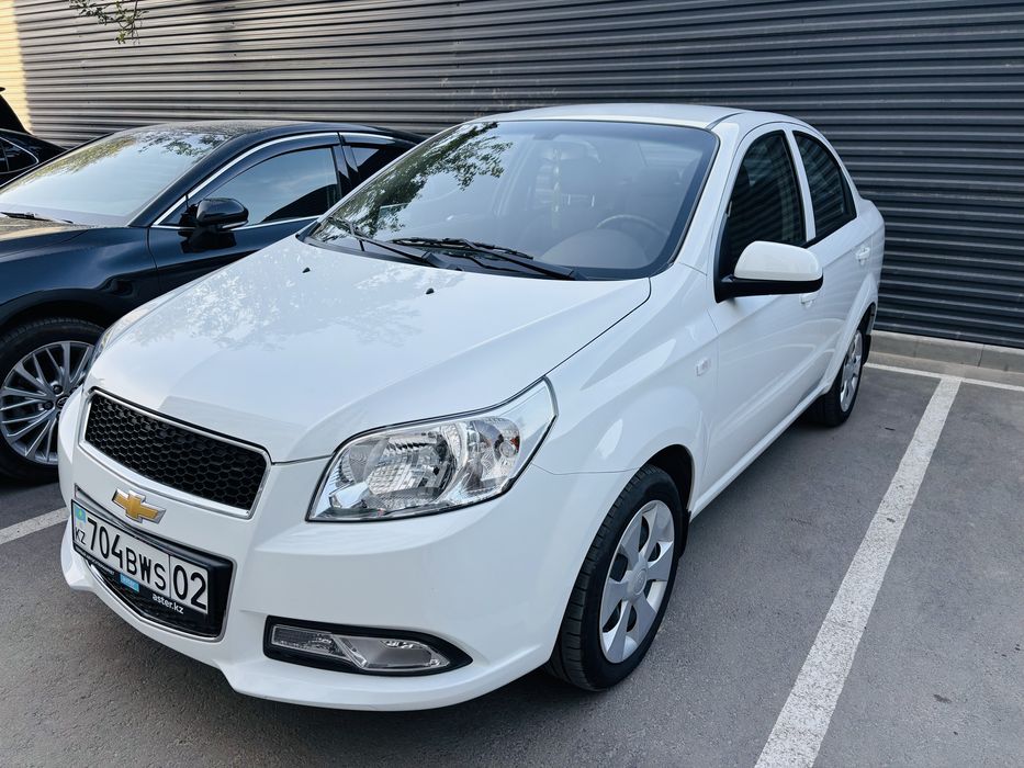 Продам шевроле нексия пробег 13600 км