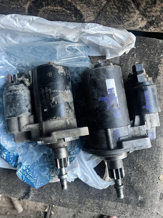 4 диска на 14, стопоки малинки пассат б3 универсал ,докатка пассат б3