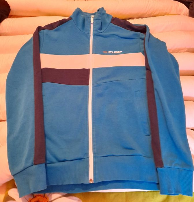 Два екипи на flaer