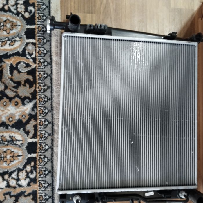 Радиатор основной