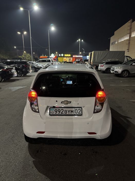 Chevrolet spark 2012