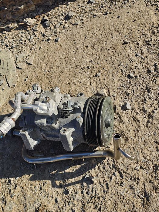 Матор toyota corolla 2012 1.6 запчасти