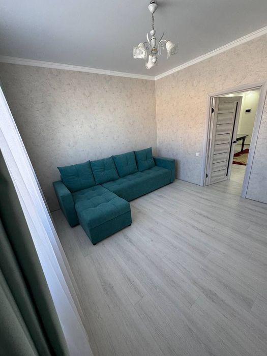 Сдам посуточно коттедж